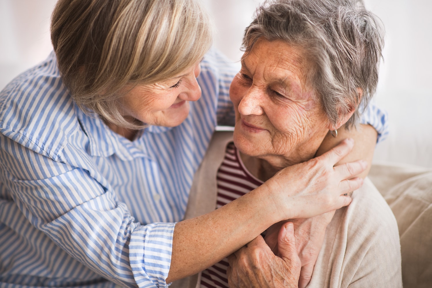 Thumbnail photo of How To Help An Aging Parent Overcome Alcoholism